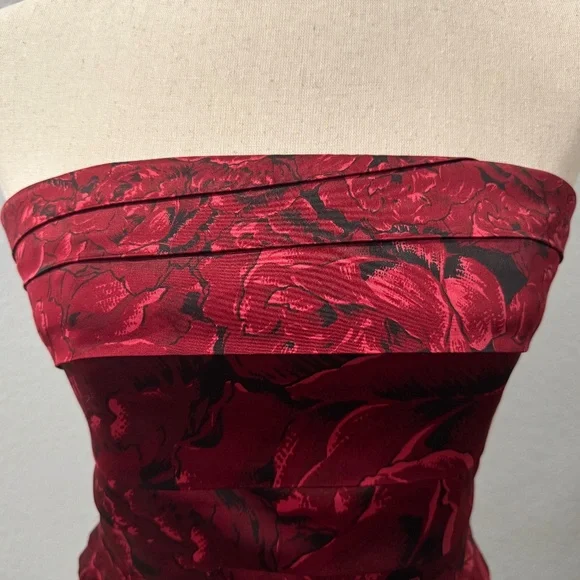 WHBM Bustier Top - Picture 2 of 6